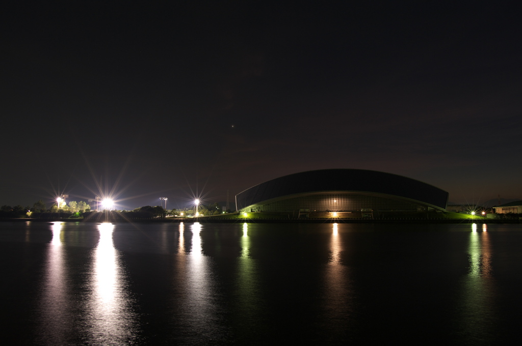 Stadium & Dome & Venus