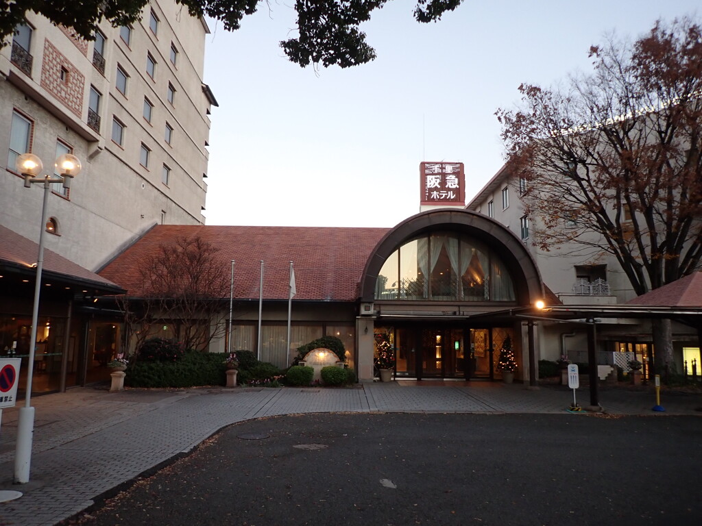 千里阪急ホテル　　　PC084428-1-12
