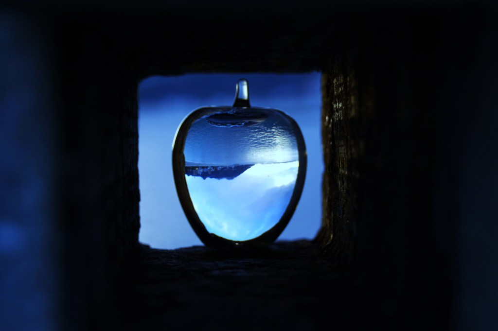 ▼ sky blue