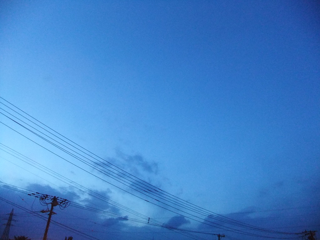 青の空
