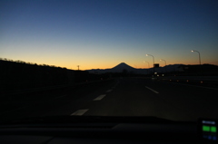 富士山に向かって