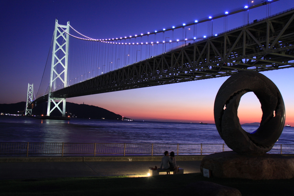 明石海峡の夜