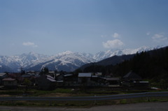 春の白馬連山