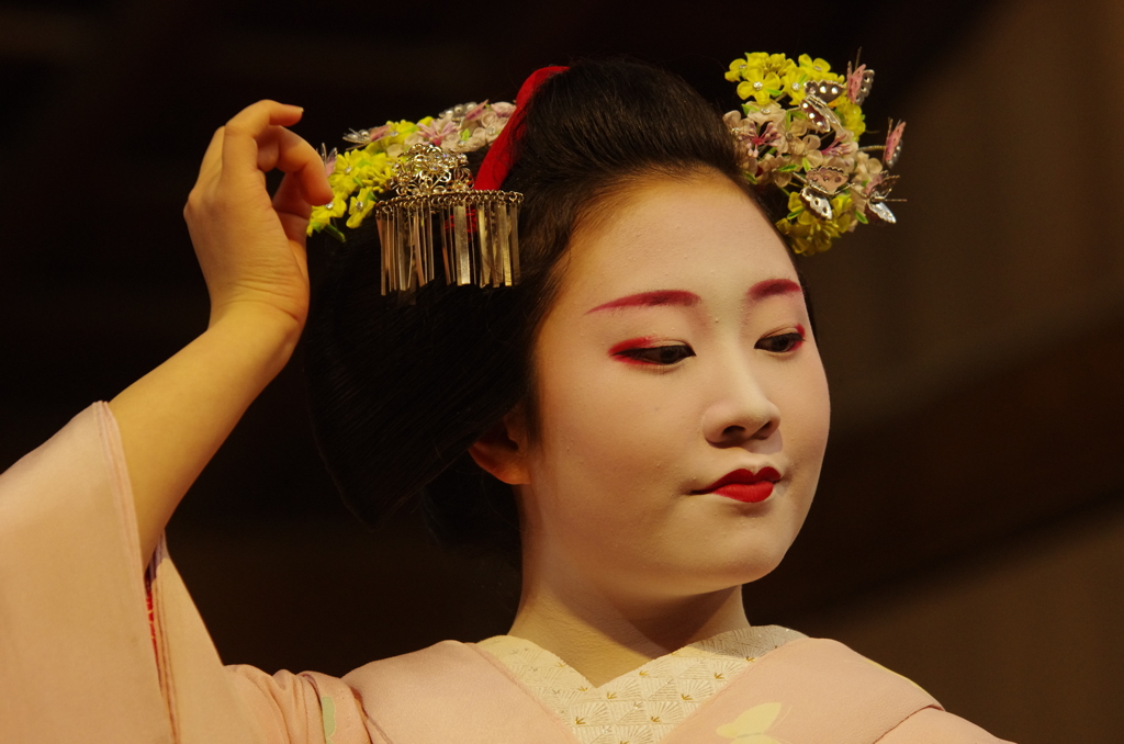 京都東山花灯路２０１５（祗園甲部 彰子さん）