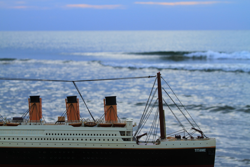 TITANIC-2-