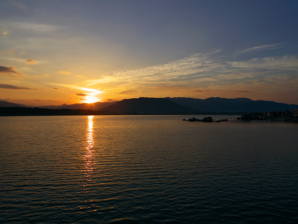 松浦川の夜明け