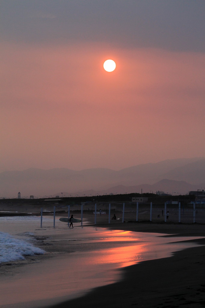 sunset 鵠沼海岸にて