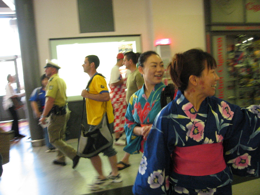 Kimonoed Supporters
