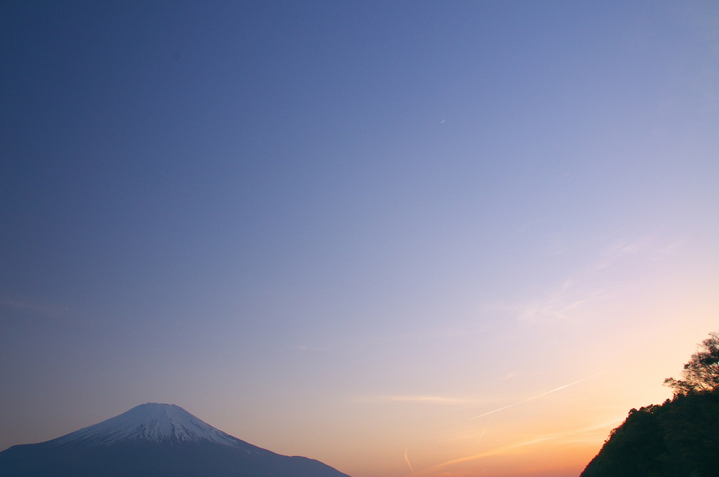 山中湖の空