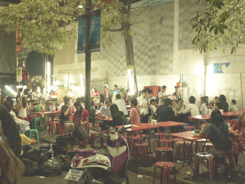 Thai Prathet Thai