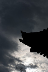 あの空を越えて