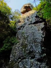 医王岩