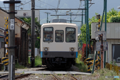 右側に運転台って？