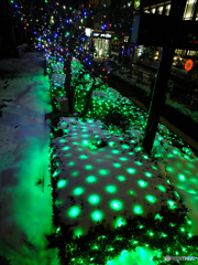 雪とグリーンLED２