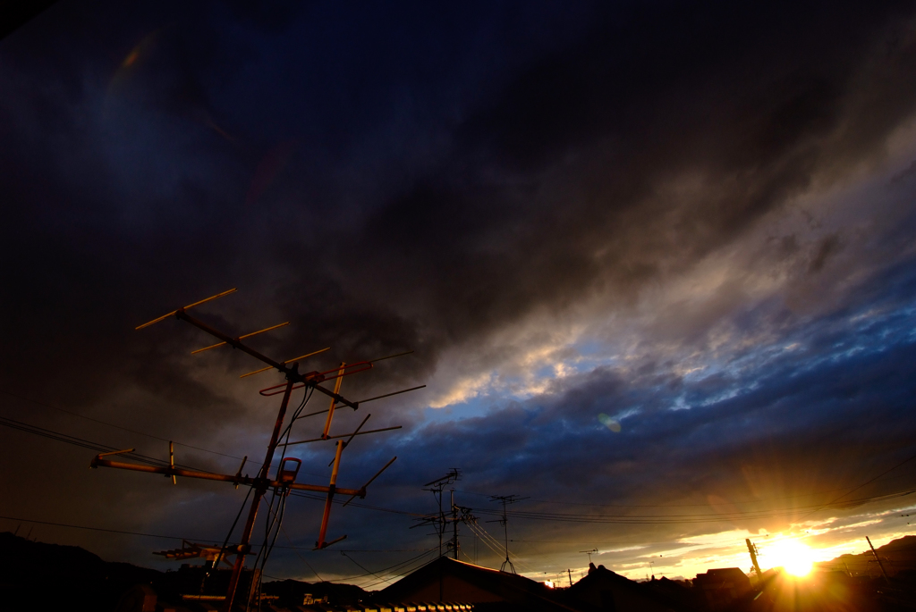 台風一過の夕暮れ
