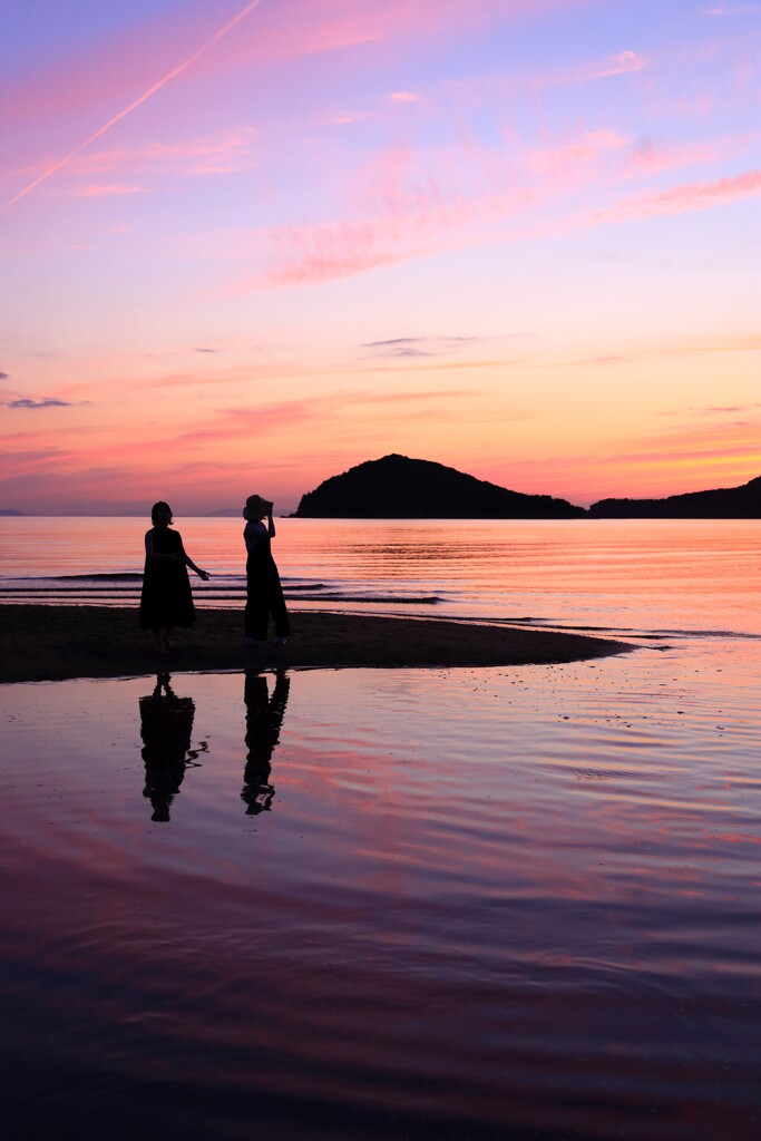 夕凪の浜辺
