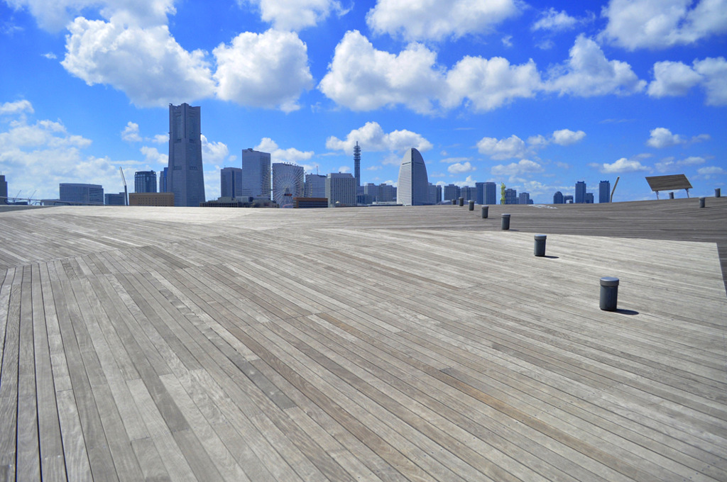 真夏空横浜ベイ