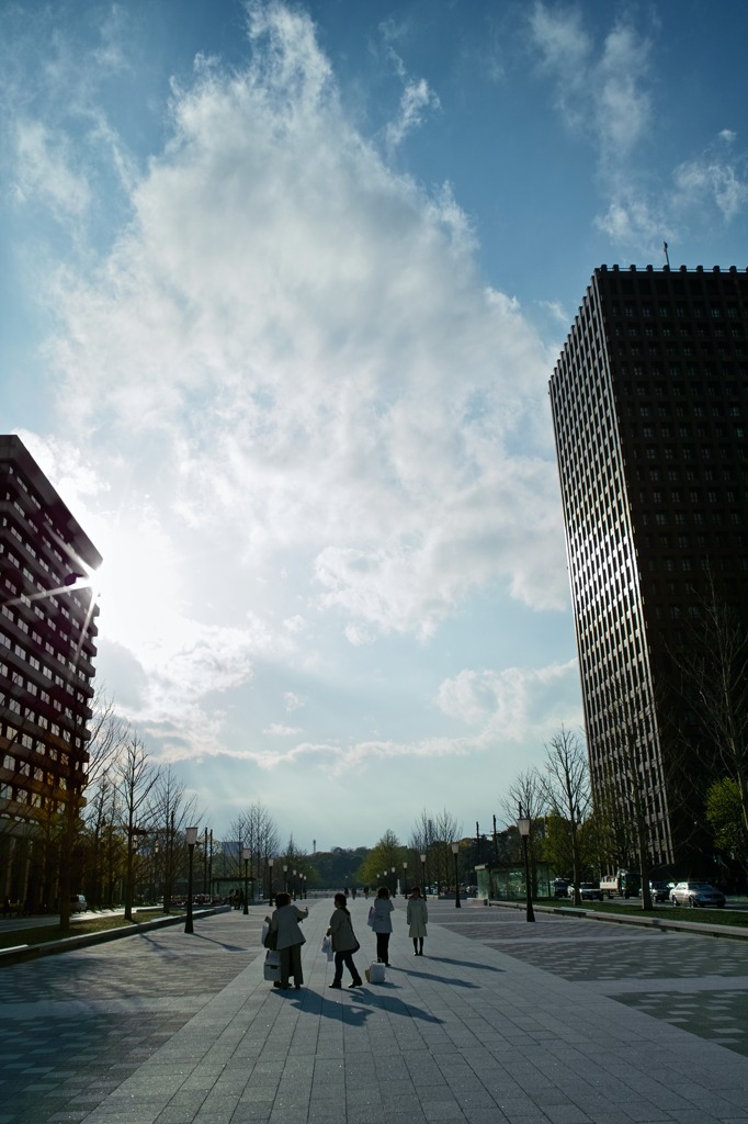 丸の内の空