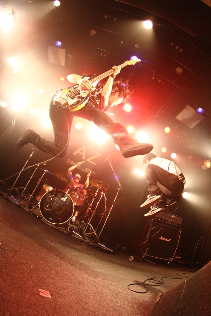 JUMP!!!