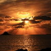 ”夕陽”対”雲”