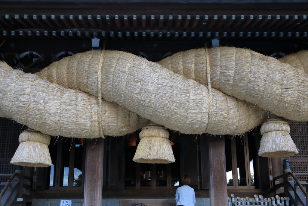 宮地嶽神社（注連縄）