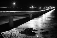 白黒の角島大橋