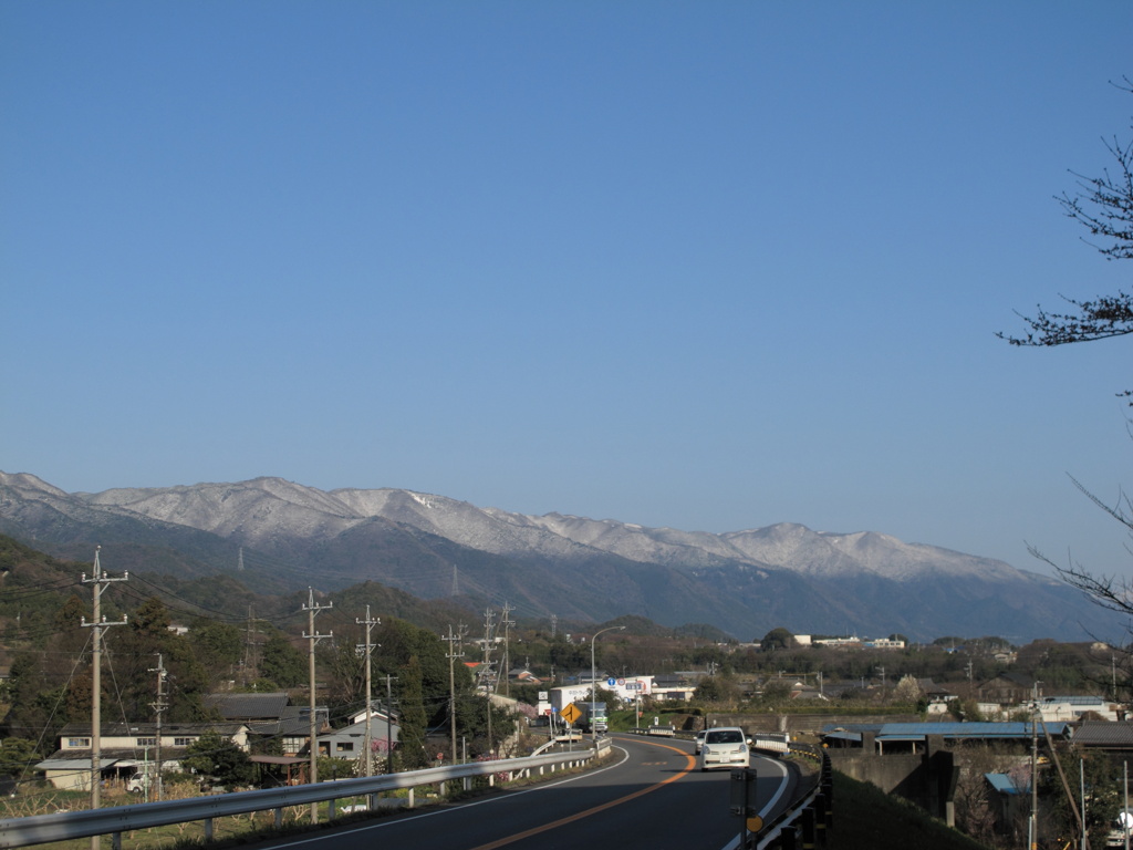 養老山脈の雪化粧