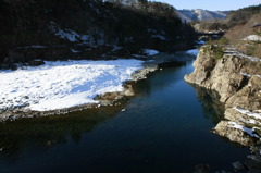 冬の川