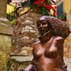statue I