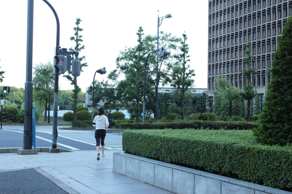 皇居ランナー