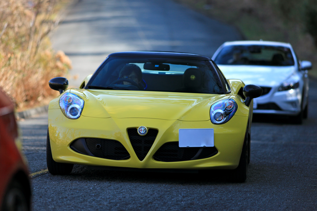 Alfa Romeo 4Cスパイダー