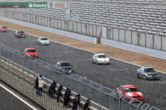 ホワイトレース