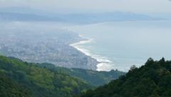 雨上がりの相模湾