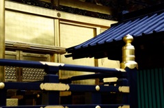 金の壁