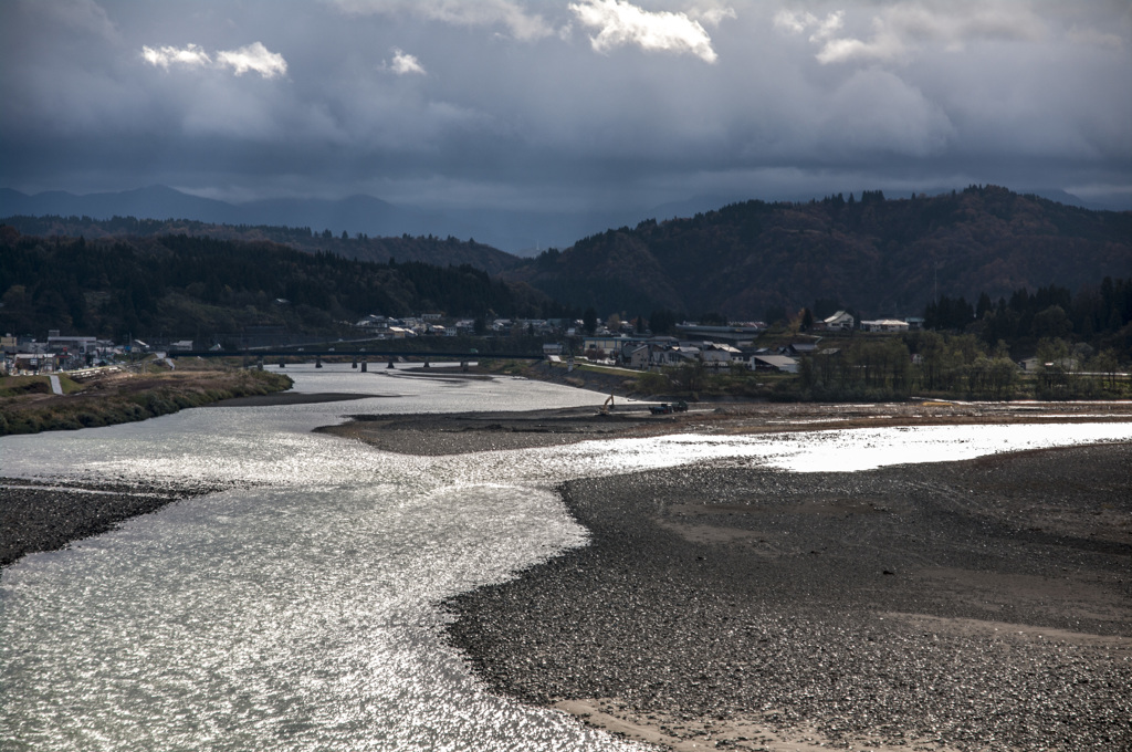川の風景