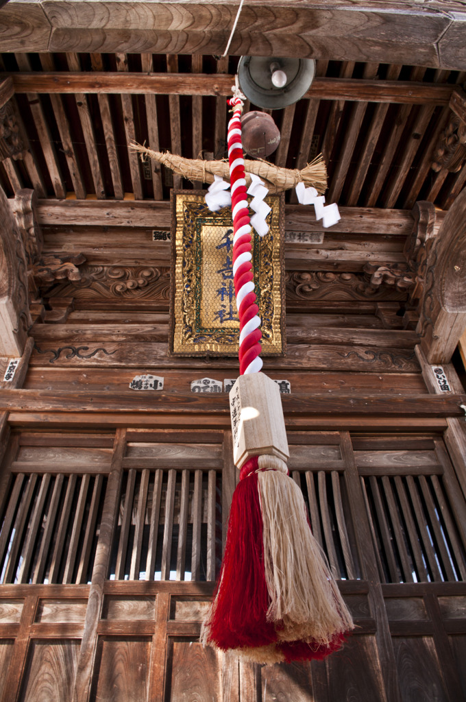 近所の神社