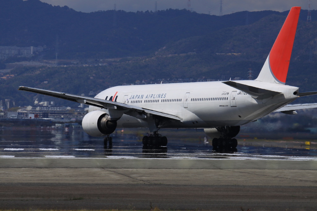 いよいよ滑走路に