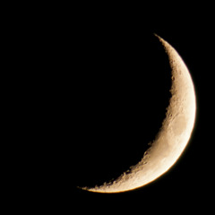crescent moon　1500mm