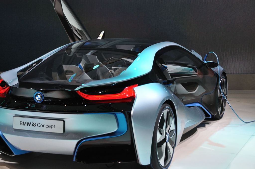 東京モーターショー　⑦　BMW　i８