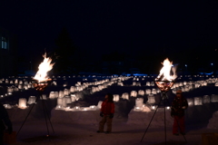 「かがり火とスノーランタン」