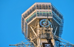 恵比寿なら通天閣。ちょっとアップで。