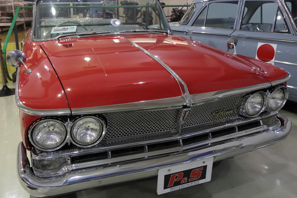 赤いプリンスグロリア