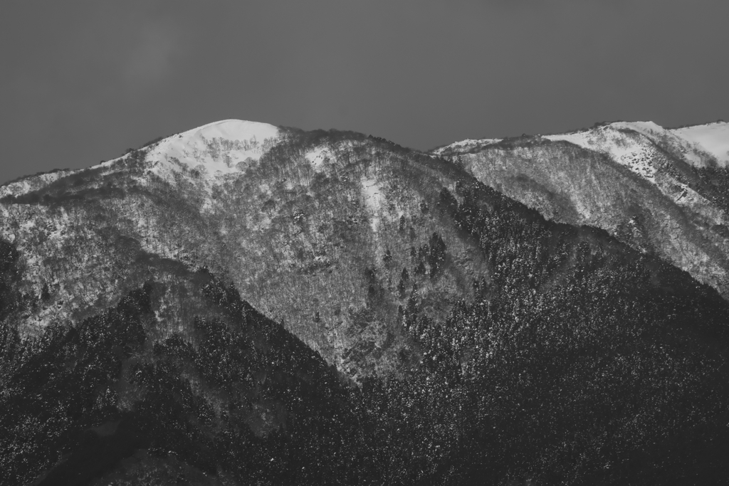 琵琶湖の水墨画