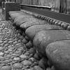 石のベンチ