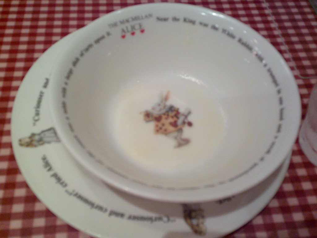 ラケルの食器