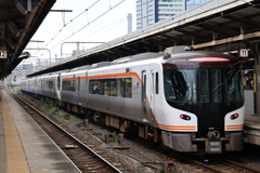 ひだ号
