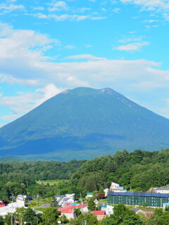 羊蹄山・ニセコ大橋より
