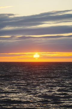 石川県　安部屋地区の弁天島