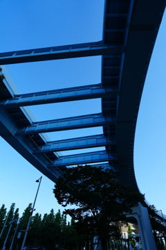 空の架け橋