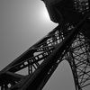 空を穿つ
